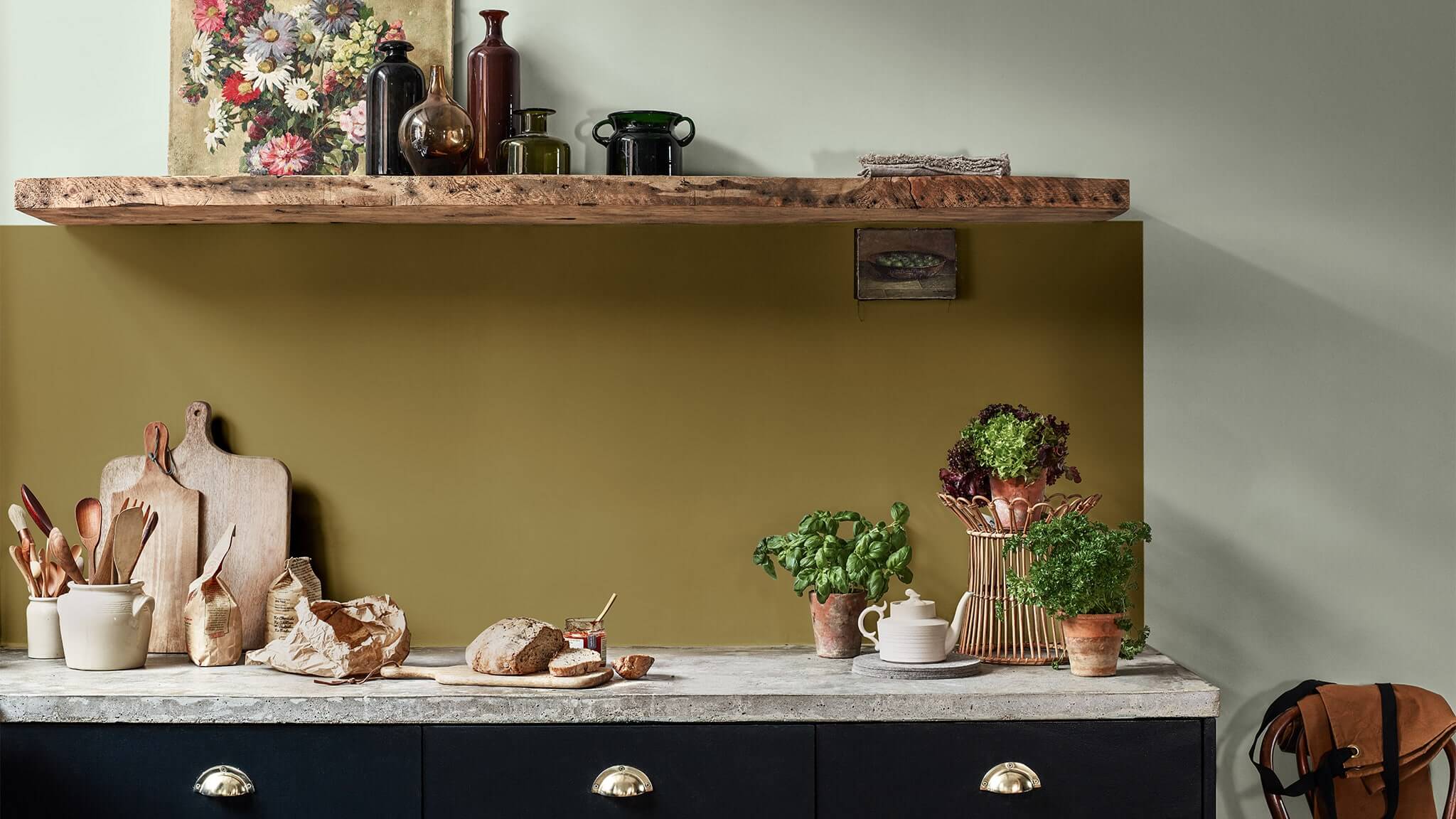 Creative kitchen in olive green and Tranquil Dawn CF20_Creative_Kitchen