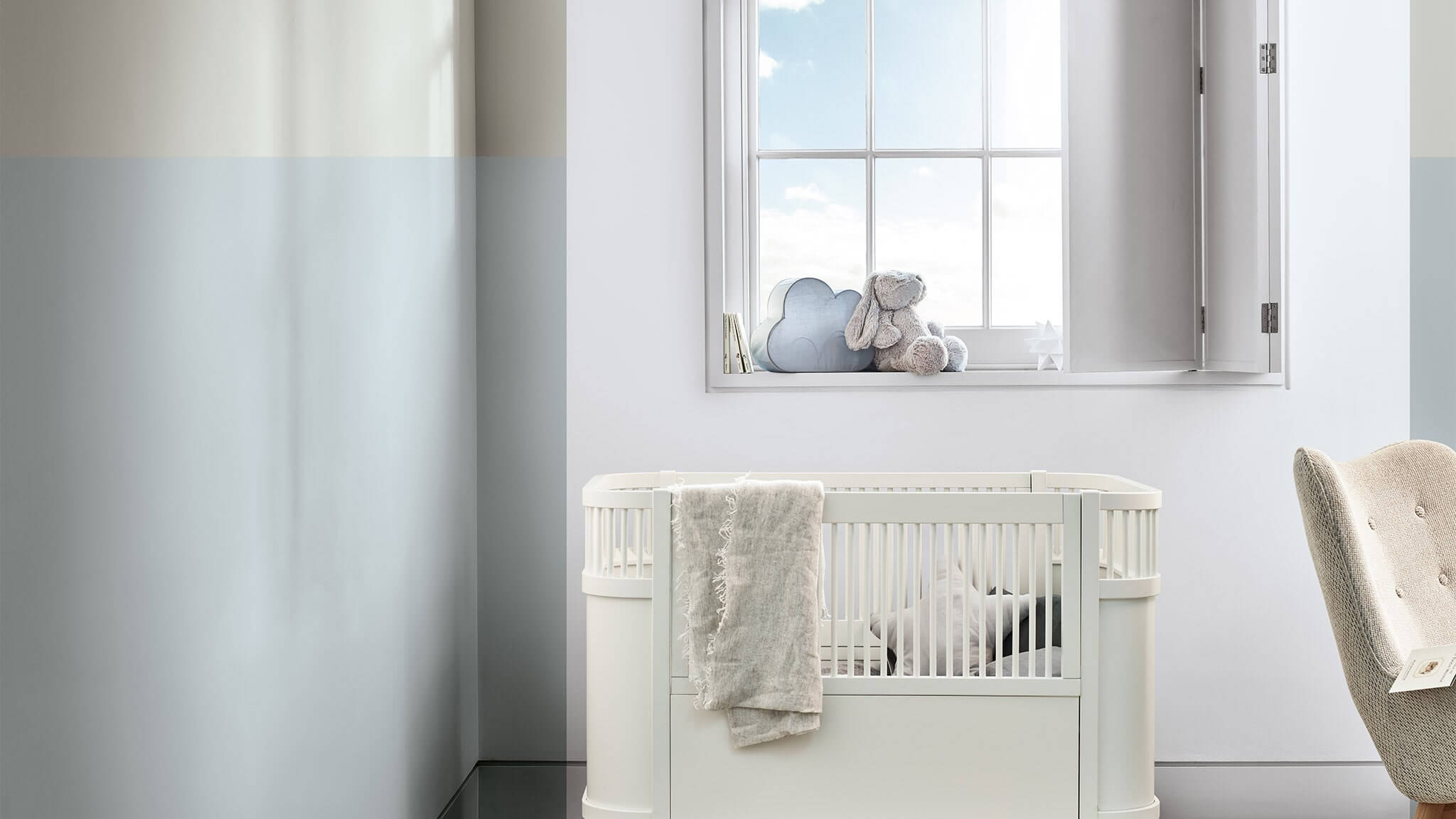 Decluttered kid’s room in light grays CF20_Decluttered_Kids_Room