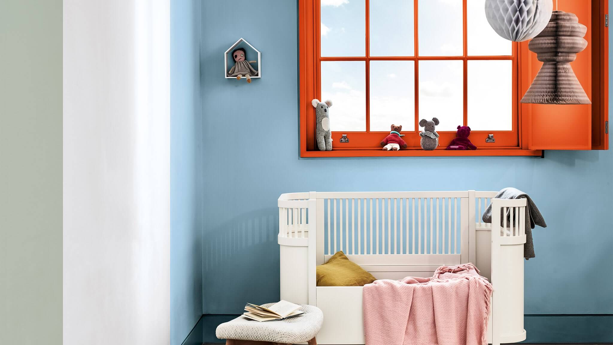 Bright kid’s room in deep orange, blue and Tranquil Dawn CF20_Bright_Kids_Room